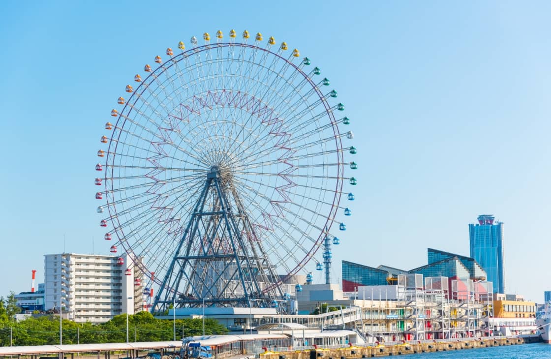 為期3晚4天的關西地區家庭旅行！<br>這是一份精心設計的行程，<br class="sp">涵蓋關西地區的精華，<br class="sp">租車遊覽大阪、神戶、<br class="sp">淡路島和京都。